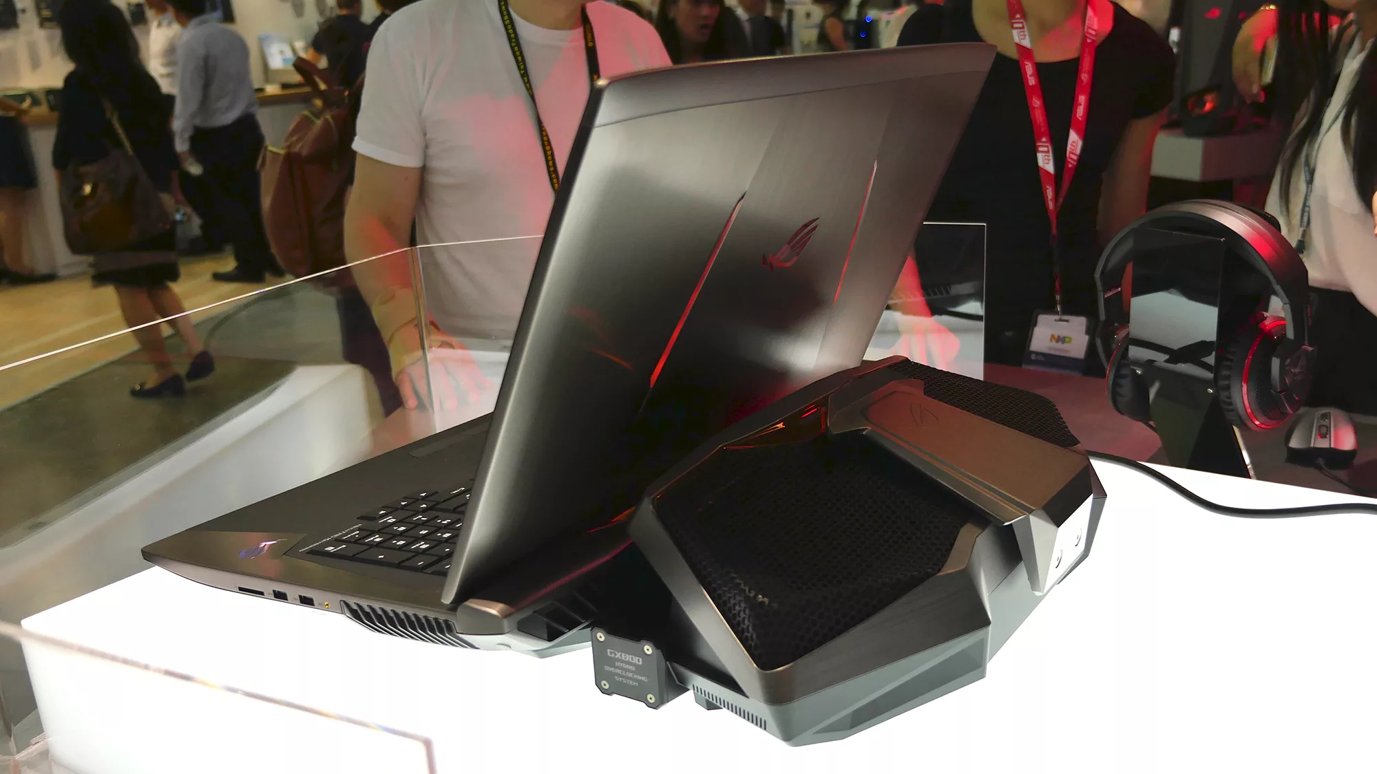 Coming Soon: The New King - ROG GX800 Liquid-Cooled Gaming Laptop | ROG - Republic  of Gamers Global