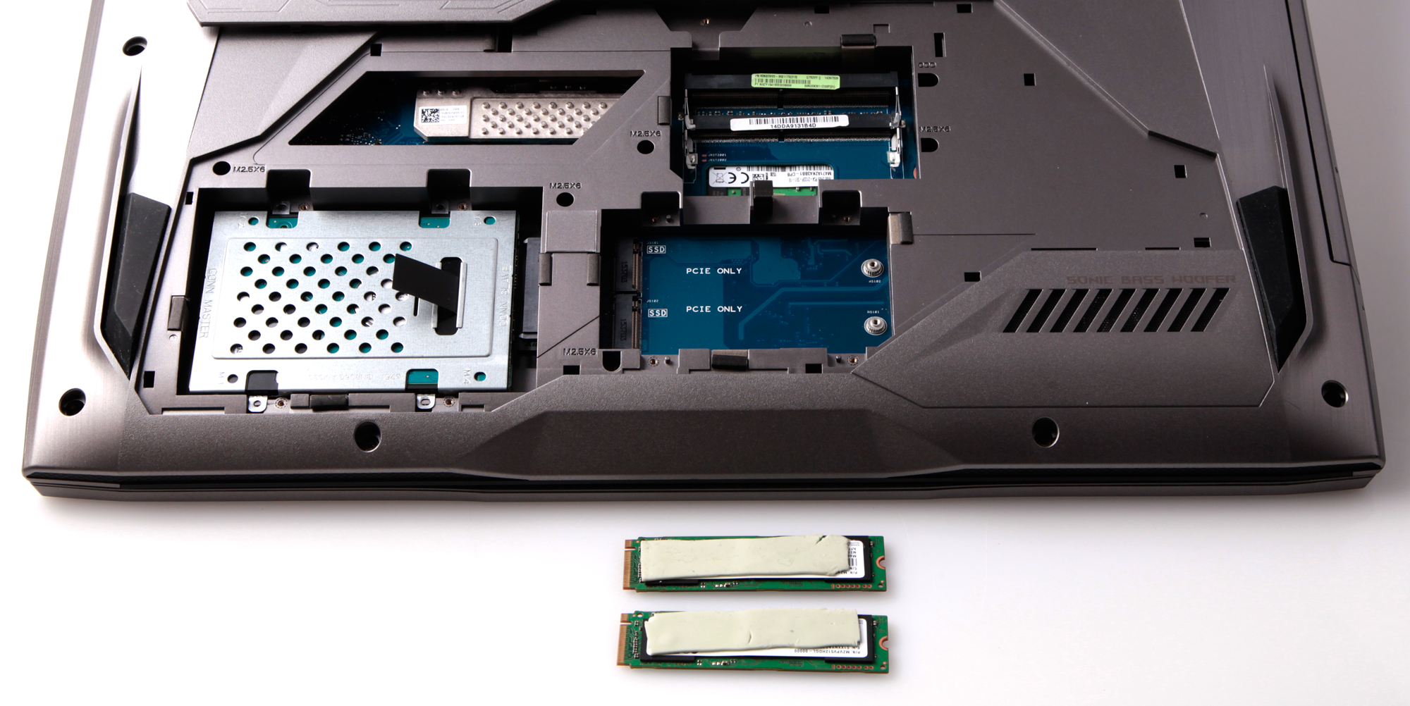 Target Disque Dur Interne SSD 2TO SATA III 2.5