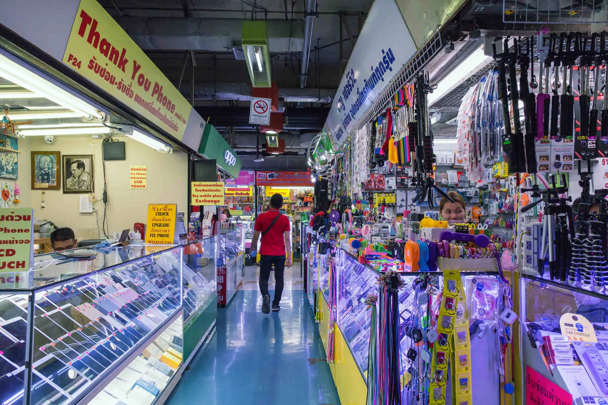 Gamer's paradise exploring Thailand's epic electronics markets ROG