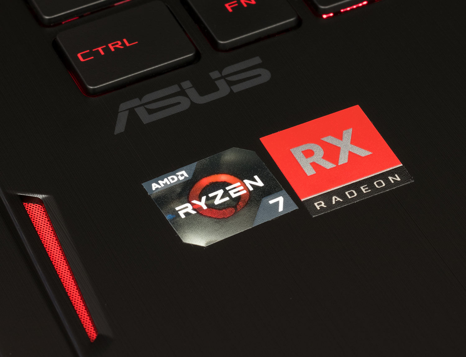 strix-gl702zc-stickers
