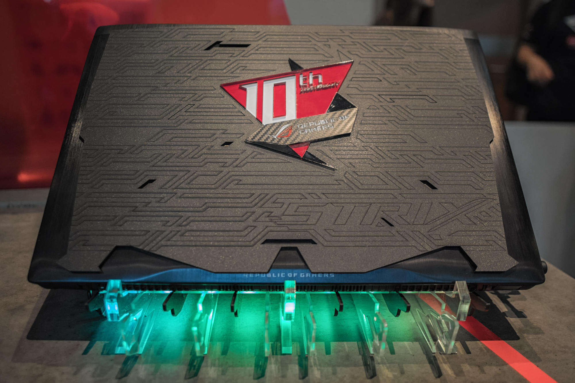 rog-masters-kl-hardware-small1