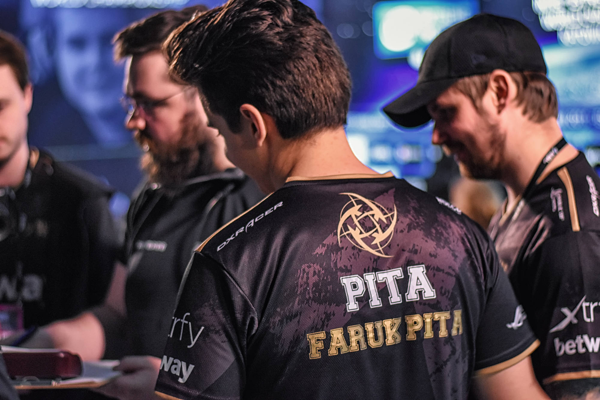 Nip csgo online
