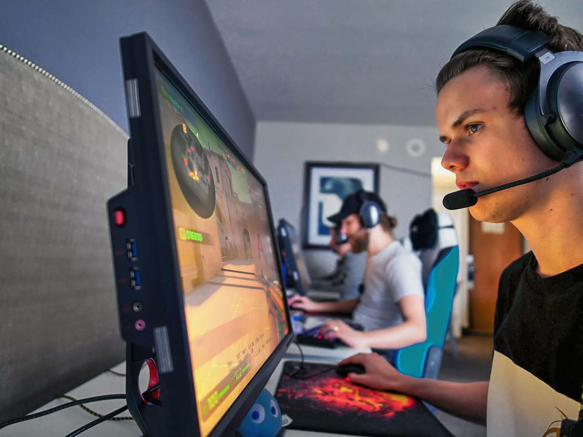 nip-players-small-7