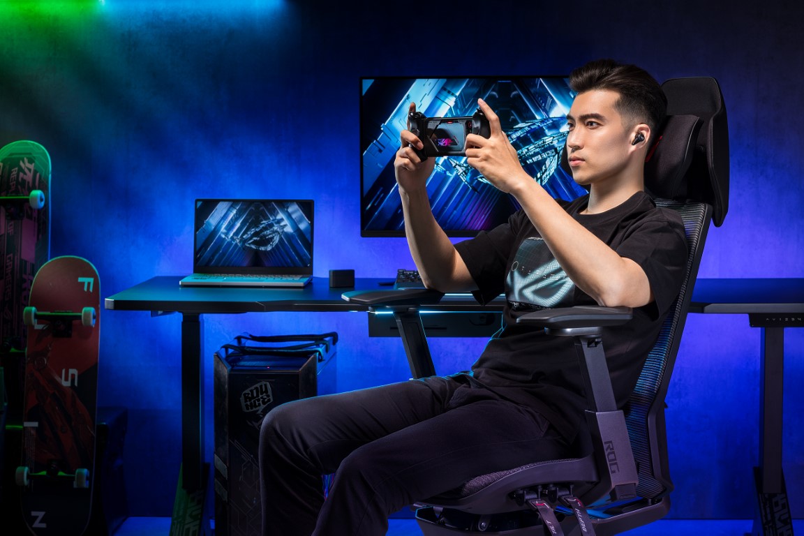 Mobile-Modus für Smartphones und Handhelds beim ROG Destrier Gaming Chair