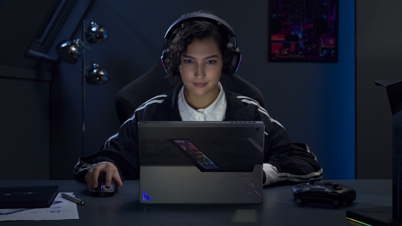 ROG Flow Z13 in einem Gaming-Setup