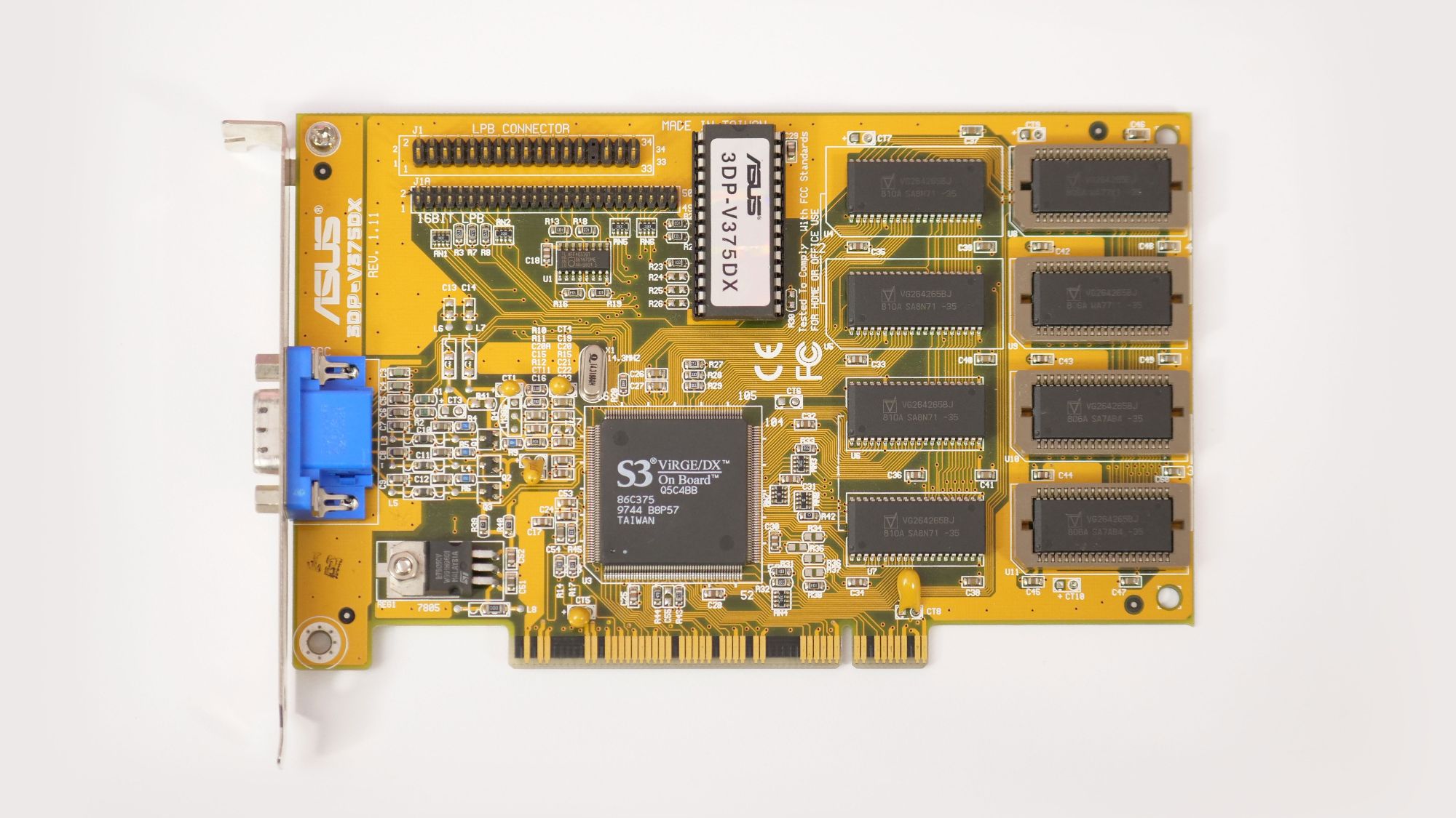 The ASUS 3DP-V375DX atop a white table.