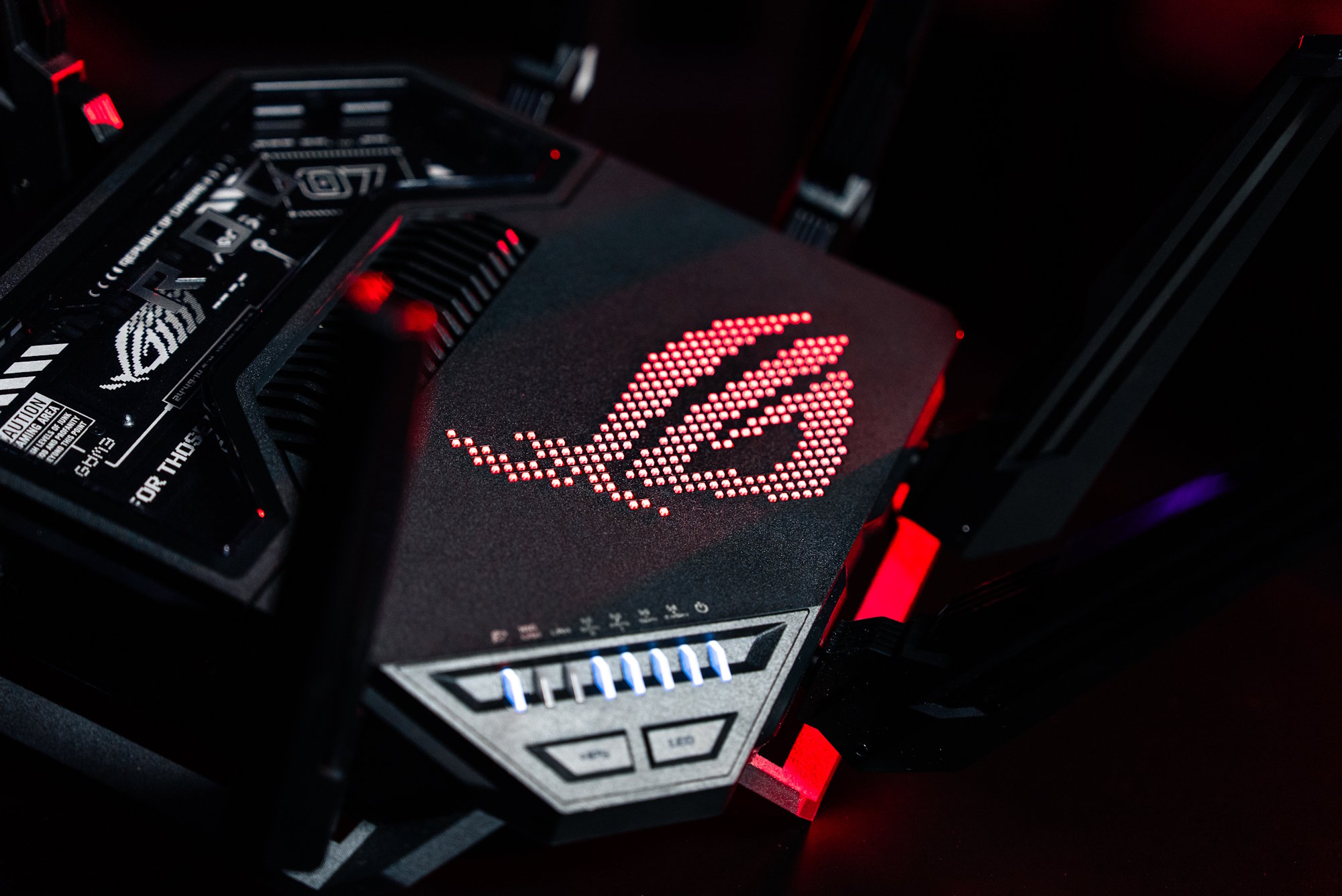 a closeup view of the top cover of the ROG Rapture GT-BE98 Router