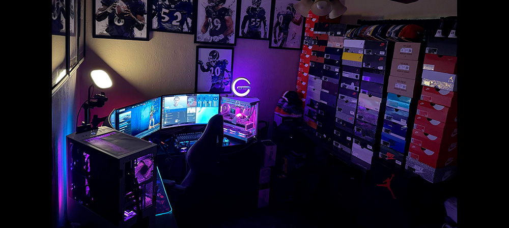 four-slick-rog-pc-gaming-battlestations-to-model-your-setup-after-3-news