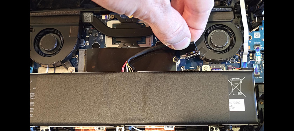 how-to-upgrade-the-ssd-and-reinstall-windows-on-your-rog-ally_11-News