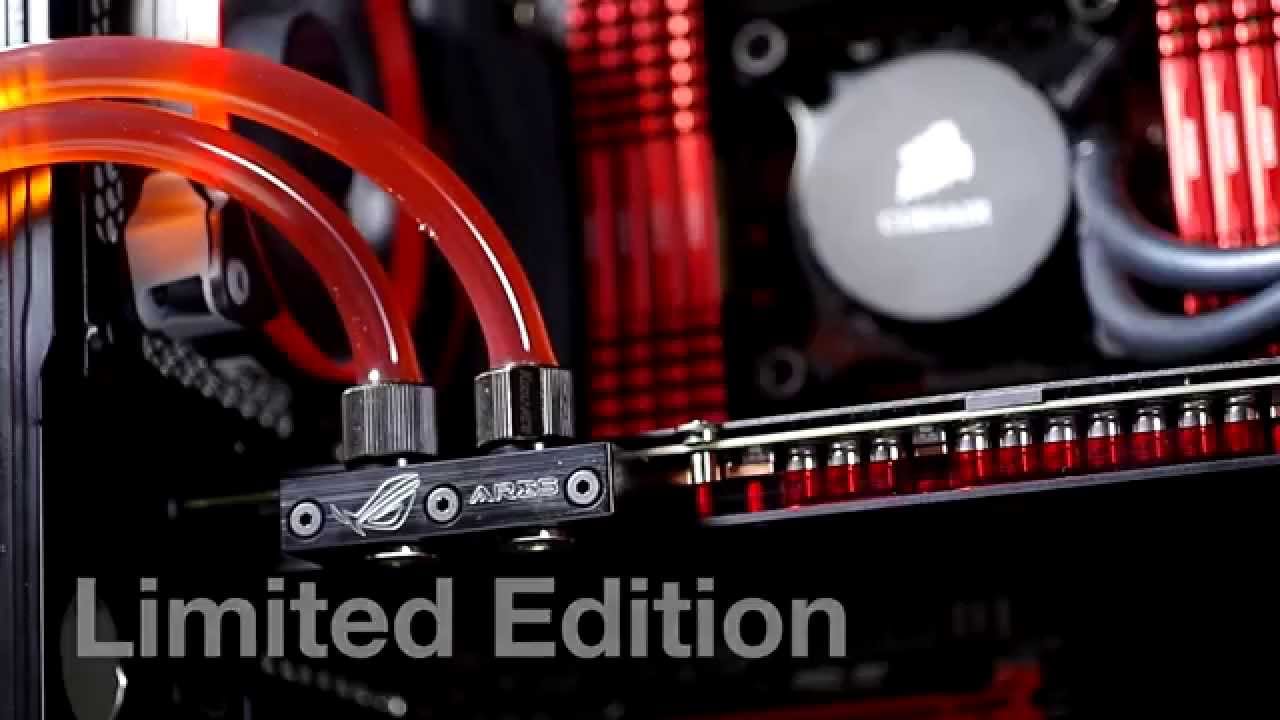 Eine wassergekühlte ROG Ares III GPU mit einer Nahaufnahme auf den Wasseranschluss